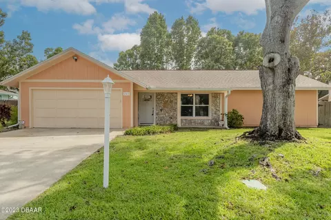 245 Leisure Cir, Port Orange, FL 32127