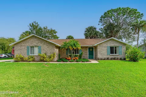 100 Loon Ct, Daytona Beach, FL 32119