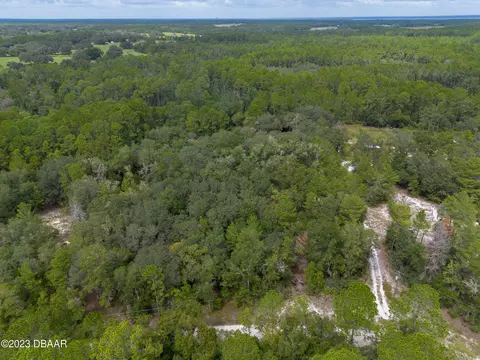 180 Palamino Rd, Crescent City, FL 32112