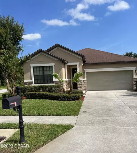 101 Campanello Ct, Daytona Beach, FL 32117