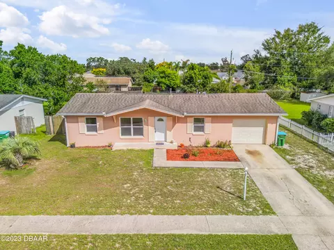2644 Beal St, Deltona, FL 32738