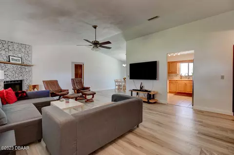 103 Canal Rd, Edgewater, FL 32141 photo 7