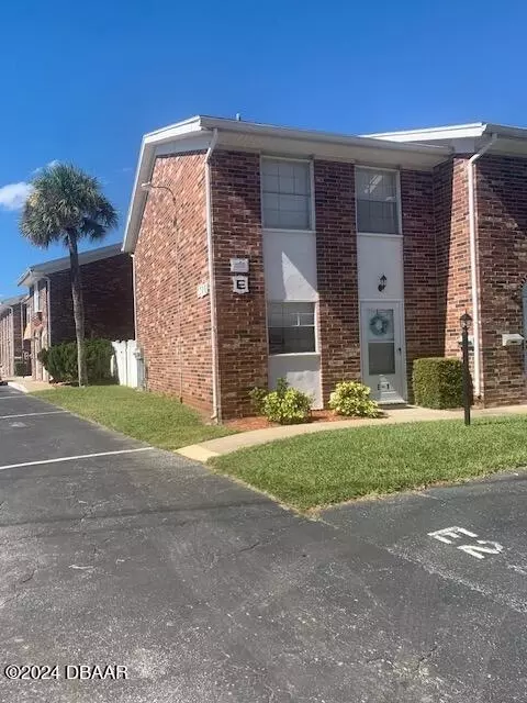 2200 S Palmetto Ave #E010, South Daytona, FL 32119