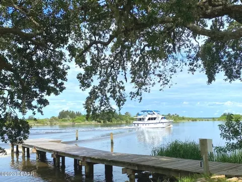 2671 John Anderson Dr, Ormond Beach, FL 32176 photo 8
