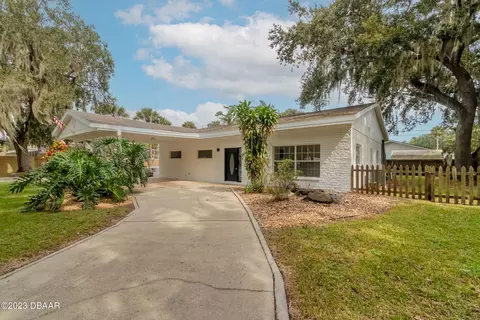 1851 Orange Tree Dr, Edgewater, FL 32141