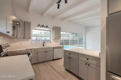 1851 Orange Tree Dr, Edgewater, FL 32141 photo 17