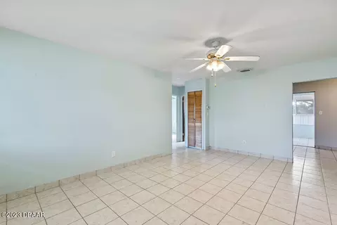 14 Seaview Dr, Ormond Beach, FL 32176 photo 2