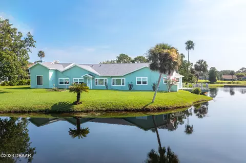 749 Pelican Bay Dr, Daytona Beach, FL 32119