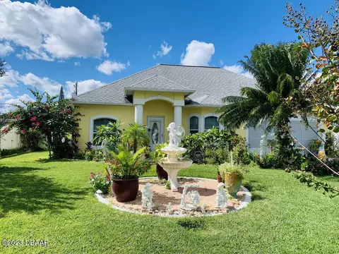 3036 Unity Tree Dr, Edgewater, FL 32141