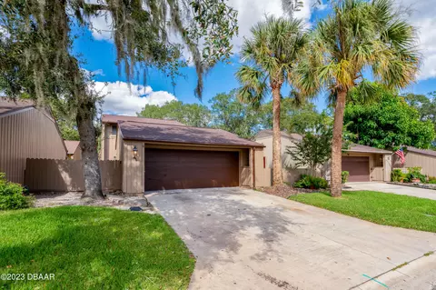 7 Fox Run Trl, Ormond Beach, FL 32174 photo 2