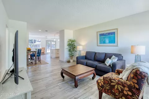 18 Berkley Rd, Ormond Beach, FL 32176 photo 9