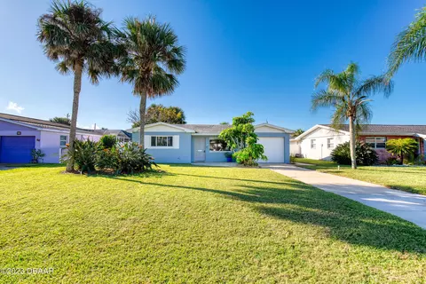 18 Berkley Rd, Ormond Beach, FL 32176
