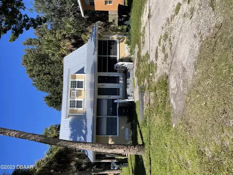 860 Magnolia Ave, Daytona Beach, FL 32114