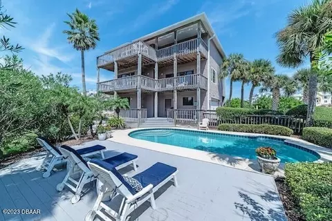 875 Angelfish Ave, New Smyrna Beach, FL 32169