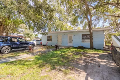 327 N Caroline St, Daytona Beach, FL 32114