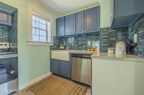 211 Bosarvey Dr, Ormond Beach, FL 32176 photo 8