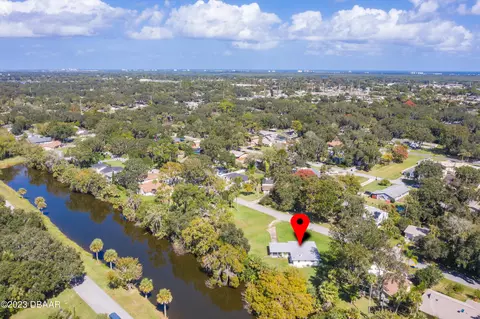 2002 Pine Tree Dr, Edgewater, FL 32141 photo 39