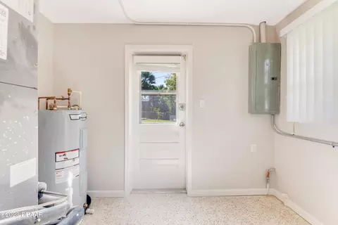 2002 Pine Tree Dr, Edgewater, FL 32141 photo 13