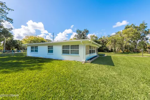 2002 Pine Tree Dr, Edgewater, FL 32141 photo 27