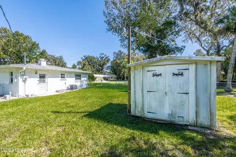 2002 Pine Tree Dr, Edgewater, FL 32141 photo 33
