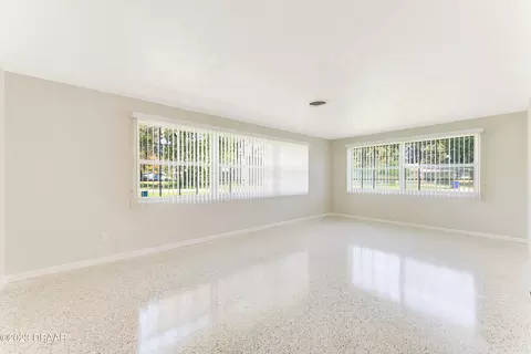 2002 Pine Tree Dr, Edgewater, FL 32141 photo 15