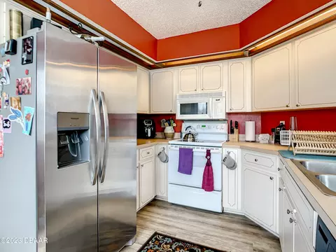 2603 Yule Tree Dr, Edgewater, FL 32141 photo 8