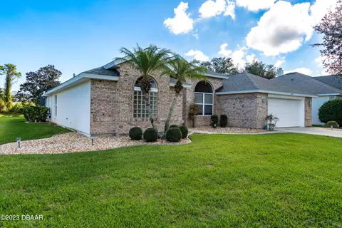 5767 White Acres Ln, Port Orange, FL 32127