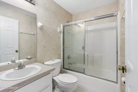 1718 Queen Palm Dr, Edgewater, FL 32132 photo 13