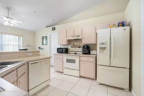 1718 Queen Palm Dr, Edgewater, FL 32132 photo 6