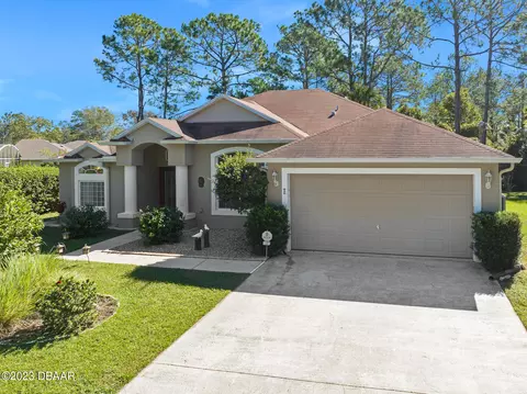 3 Whetstone Ln, Palm Coast, FL 32164