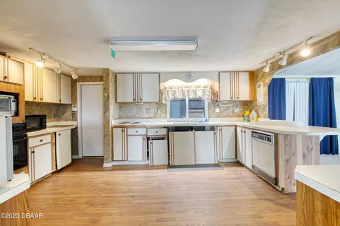 1304 Myrtle Jo Dr, Ormond Beach, FL 32174 photo 14