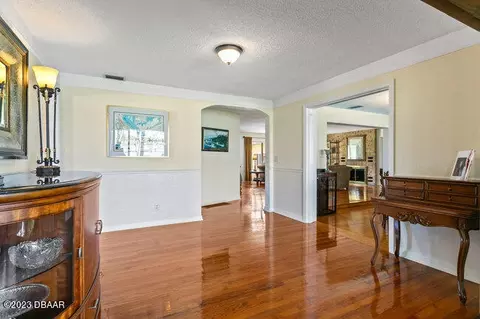 544 Riverside Dr, Ormond Beach, FL 32176 photo 10