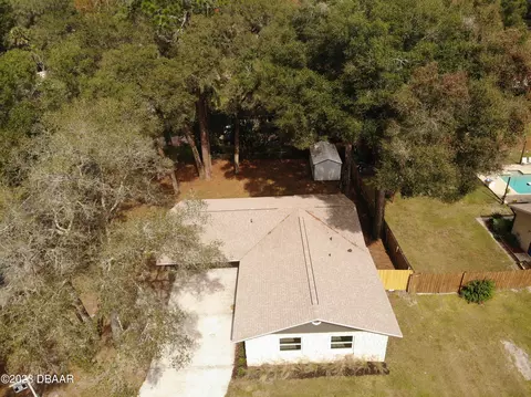 1095 W Taylor Rd, Deland, FL 32720