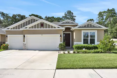 201 Elizabeth Rd, Deland, FL 32724