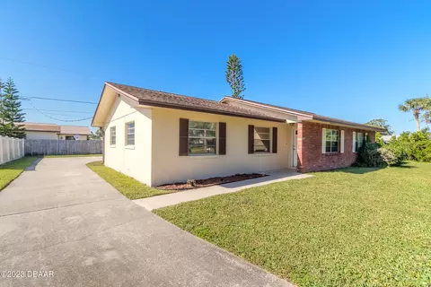 5156 Taylor Ave, Port Orange, FL 32127