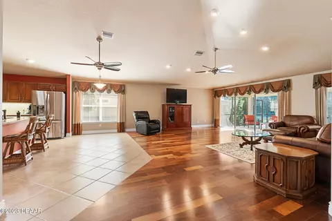 679 Elk River Dr, Ormond Beach, FL 32174 photo 4