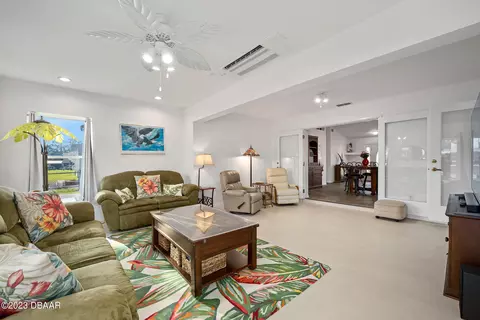 164 Flamingo Rd, Edgewater, FL 32141 photo 4