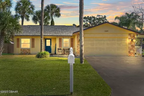 591 Andrews St, Ormond Beach, FL 32174