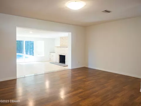 222 Putnam Ave, Ormond Beach, FL 32174 photo 4