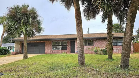 43 Sandra Dr, Ormond Beach, FL 32176 photo 2