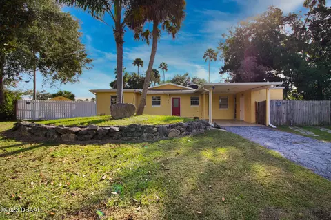 341 Linda Cir, South Daytona, FL 32119