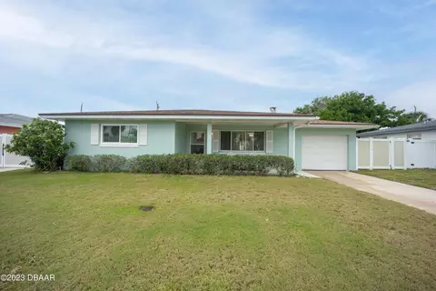 22 Oakview Cir, Ormond Beach, FL 32176