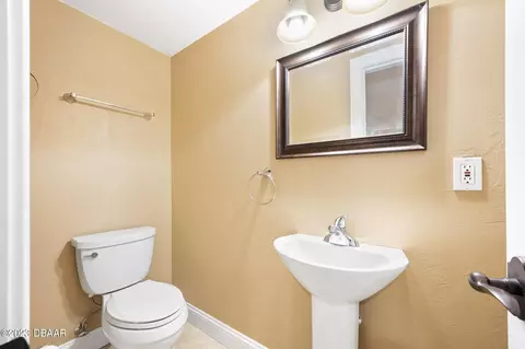 227 Putnam Ave, Ormond Beach, FL 32174 photo 35