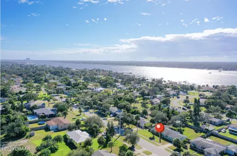 402 S Halifax Dr, Ormond Beach, FL 32176 photo 6