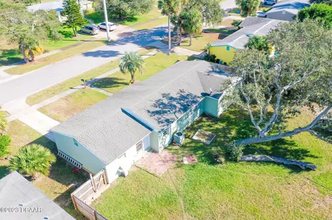 402 S Halifax Dr, Ormond Beach, FL 32176 photo 9
