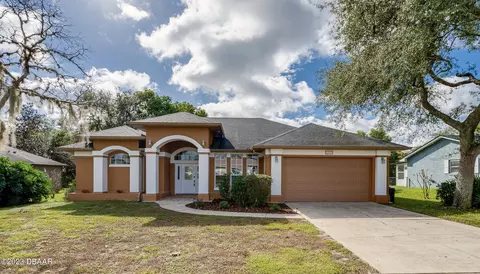 1921 S Palomar Dr, Deltona, FL 32738