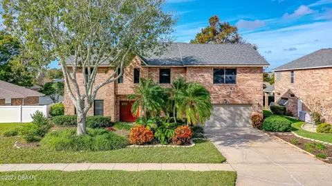 748 Sandy Hill Cir, Port Orange, FL 32127