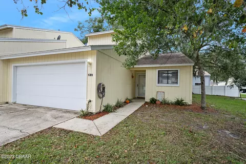 128 Northbrook Ln, Ormond Beach, FL 32174 photo 2