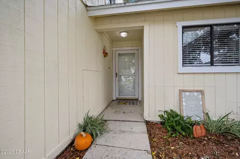 128 Northbrook Ln, Ormond Beach, FL 32174 photo 4