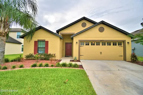 5672 Elsinore Way, Lakeland, FL 33805